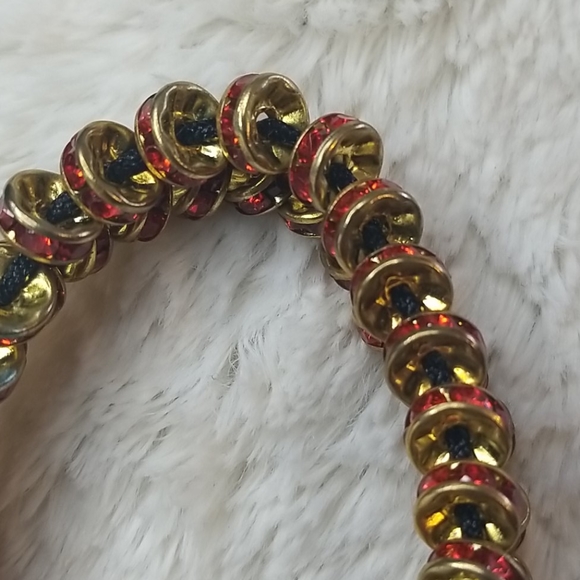 Gold and Red Crystal Bracelet - Picture 6 of 6